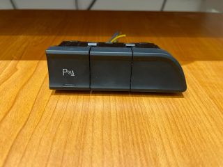 bontott AUDI Q3 Tolatóradar Kapcsoló