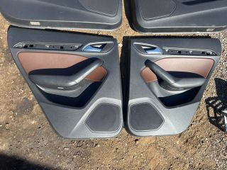 bontott AUDI Q3 Ülés és Ajtókárpit Szett