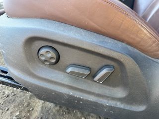 bontott AUDI Q3 Ülés és Ajtókárpit Szett