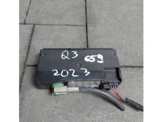 bontott AUDI Q3 USB HUB