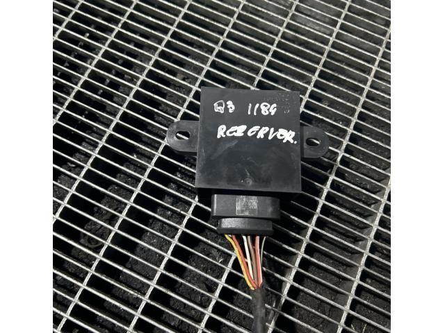 bontott AUDI Q3 Üzemanyag Befecskendező Vezérlő