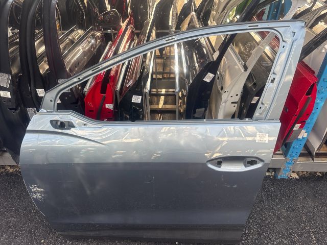 bontott AUDI Q4 Bal első Ajtó (Üres lemez)