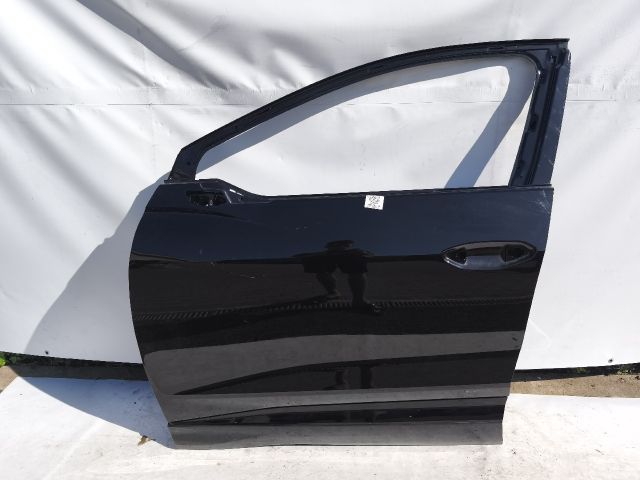 bontott AUDI Q4 Bal első Ajtó (Üres lemez)