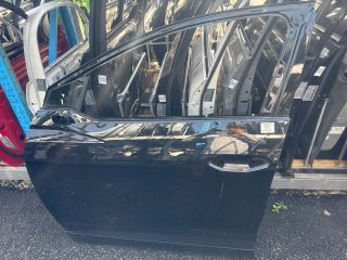 bontott AUDI Q4 Bal első Ajtó (Üres lemez)