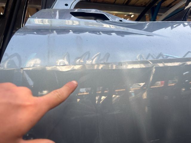 bontott AUDI Q4 Bal első Ajtó (Üres lemez)