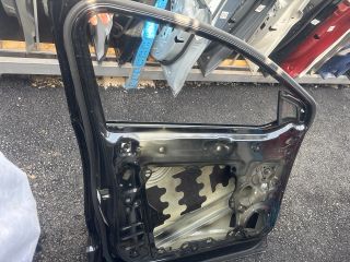 bontott AUDI Q4 Bal első Ajtó (Üres lemez)