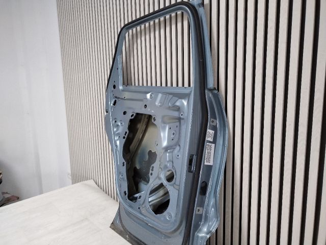 bontott AUDI Q4 Bal hátsó Ajtó (Üres lemez)