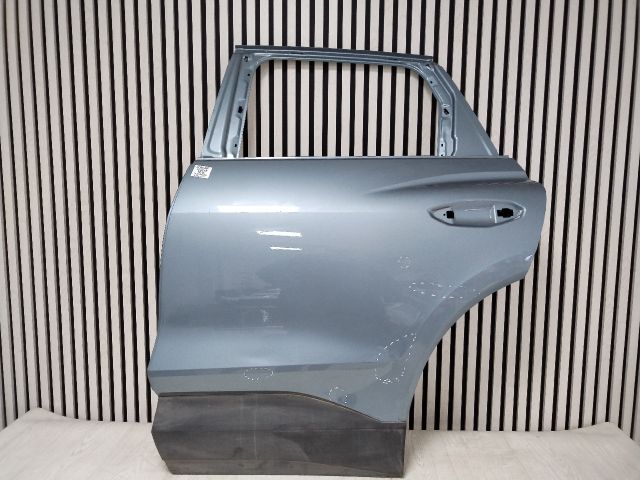 bontott AUDI Q4 Bal hátsó Ajtó (Üres lemez)