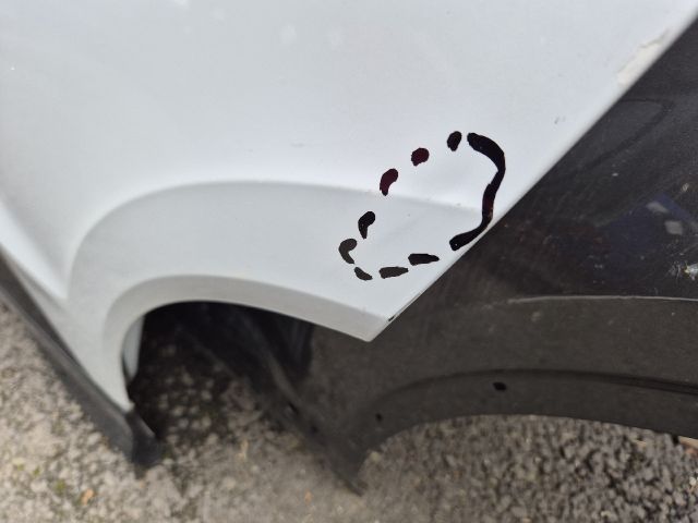 bontott AUDI Q4 Bal hátsó Ajtó (Üres lemez)