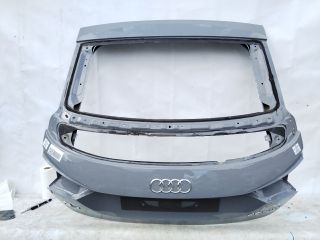 bontott AUDI Q4 Csomagtérajtó (Üres lemez)