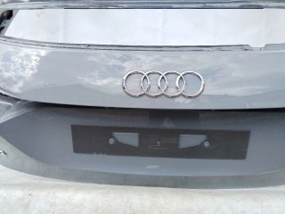 bontott AUDI Q4 Csomagtérajtó (Üres lemez)