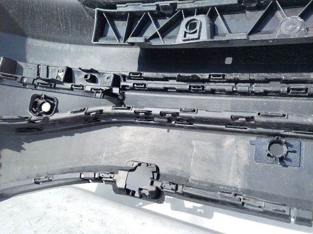 bontott AUDI Q4 Hátsó Lökhárító (Üresen)