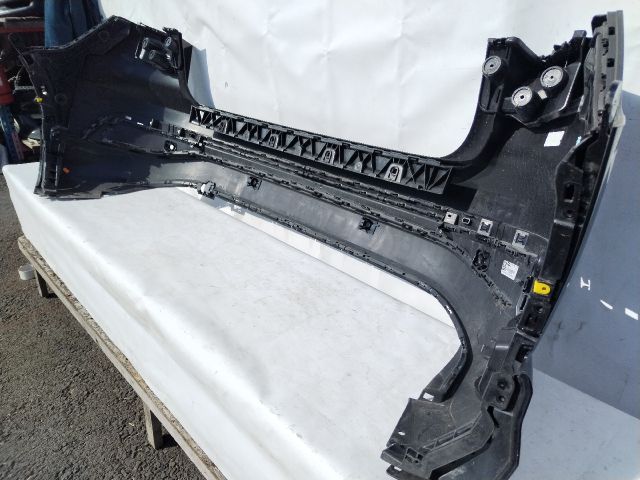 bontott AUDI Q4 Hátsó Lökhárító (Üresen)