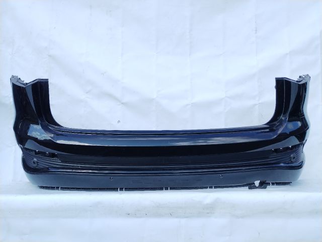 bontott AUDI Q4 Hátsó Lökhárító (Üresen)