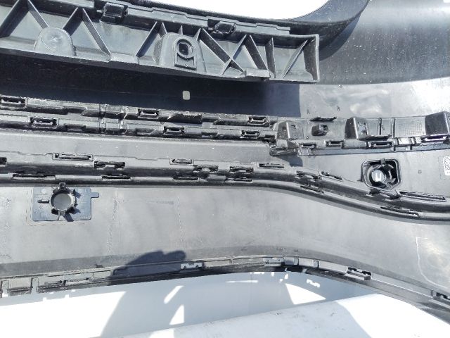 bontott AUDI Q4 Hátsó Lökhárító (Üresen)