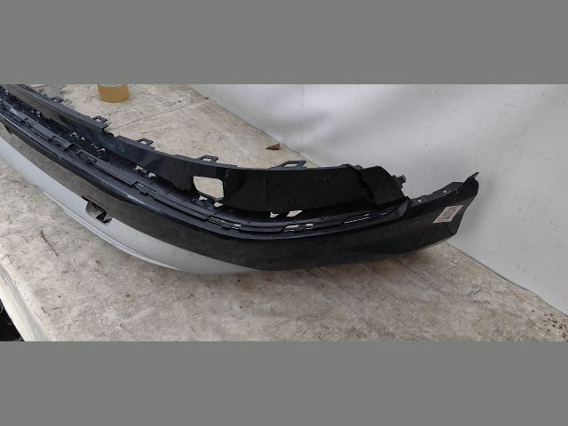 bontott AUDI Q4 Hátsó Lökhárító (Üresen)