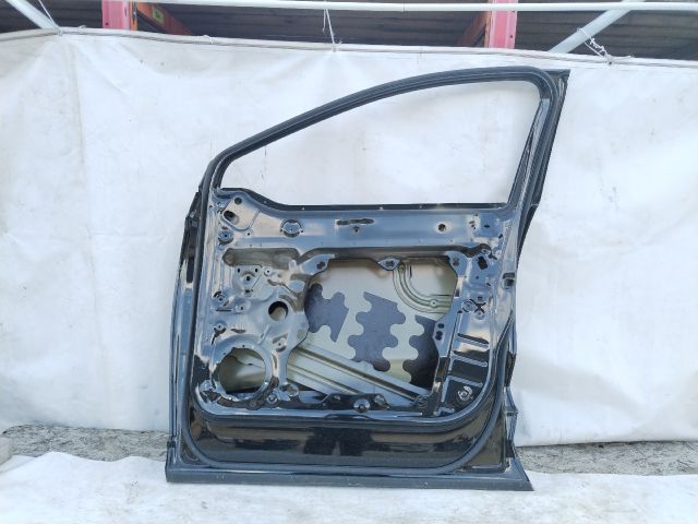 bontott AUDI Q4 Jobb első Ajtó (Üres lemez)