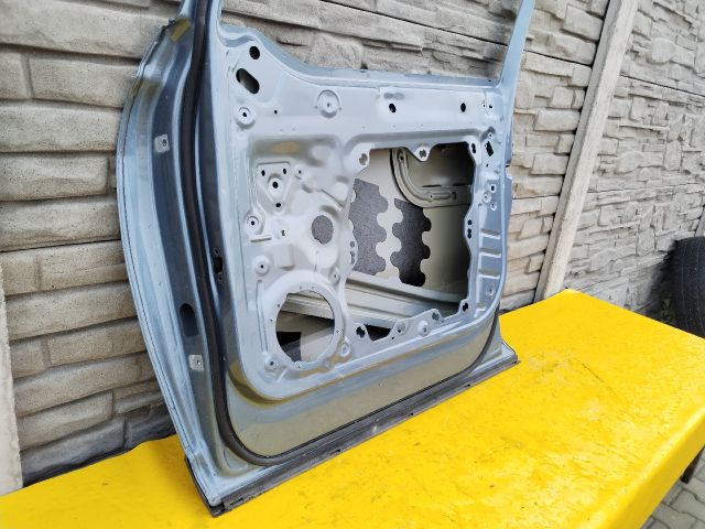 bontott AUDI Q4 Jobb első Ajtó (Üres lemez)