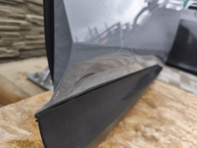 bontott AUDI Q4 Jobb első Ajtó (Üres lemez)