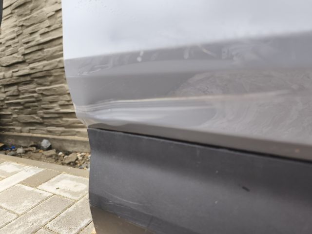 bontott AUDI Q4 Jobb első Ajtó (Üres lemez)