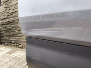 bontott AUDI Q4 Jobb első Ajtó (Üres lemez)