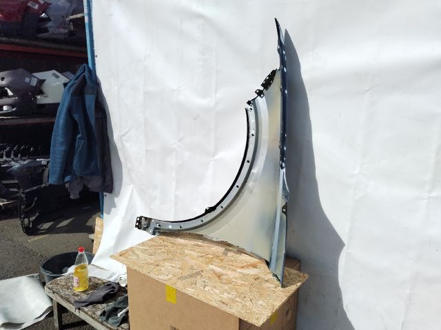 bontott AUDI Q4 Jobb első Sárvédő