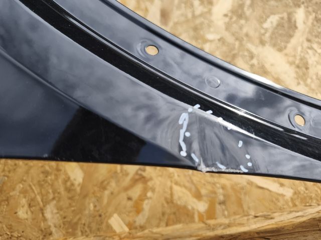 bontott AUDI Q4 Jobb első Sárvédő