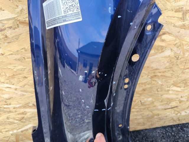 bontott AUDI Q4 Jobb első Sárvédő