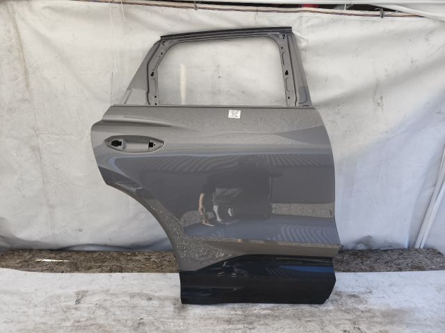 bontott AUDI Q4 Jobb hátsó Ajtó (Üres lemez)