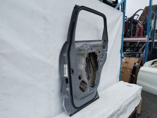 bontott AUDI Q4 Jobb hátsó Ajtó (Üres lemez)