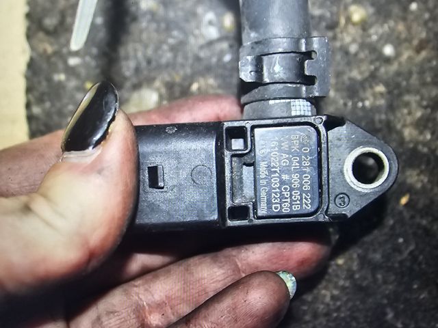 bontott AUDI Q5 Fojtószelep (Elektromos)