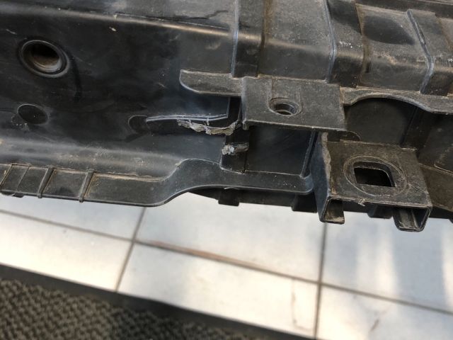 bontott AUDI Q5 Homlokfal (Üres lemez)