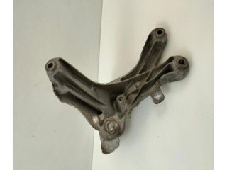 bontott AUDI Q5 Motor Tartó Bak Jobb