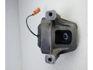 bontott AUDI Q5 Motor Tartó Bak (Pozíciófüggetlen)