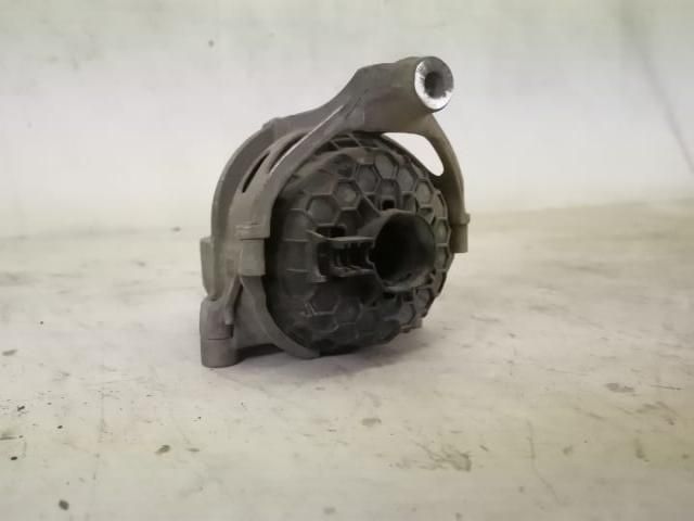 bontott AUDI Q5 Motor Tartó Bak (Pozíciófüggetlen)