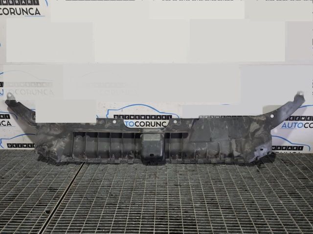 bontott AUDI Q5 Alsó Összekötő