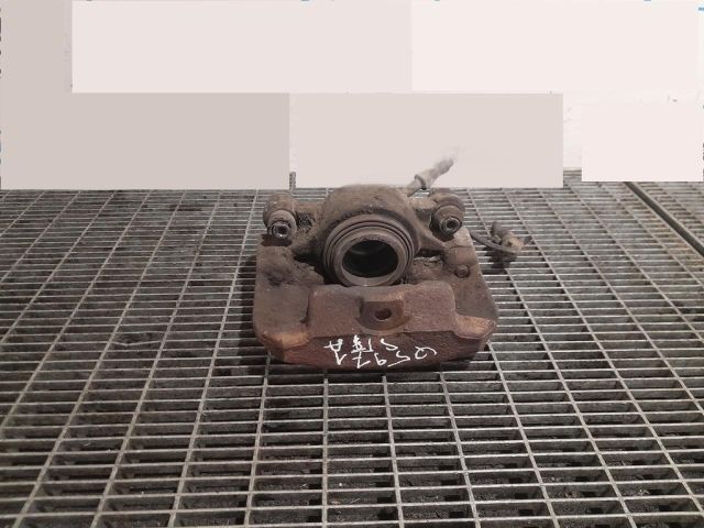 bontott AUDI Q5 Bal első Fékkengyel