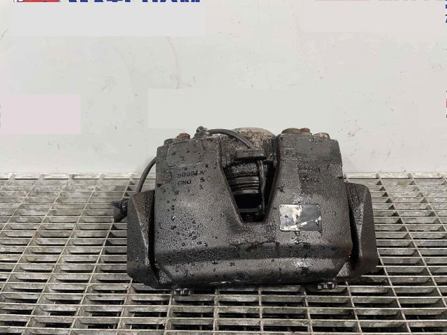 bontott AUDI Q5 Bal első Féknyereg Munkahengerrel