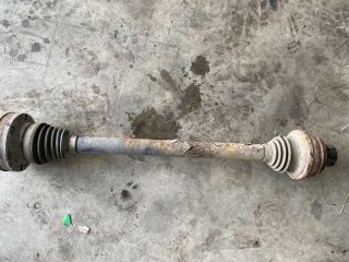 bontott AUDI Q5 Bal Féltengely