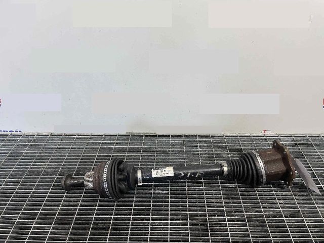 bontott AUDI Q5 Bal Féltengely