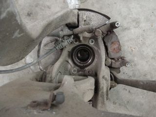 bontott AUDI Q5 Bal hátsó Csonkállvány