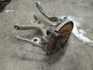 bontott AUDI Q5 Bal hátsó Csonkállvány