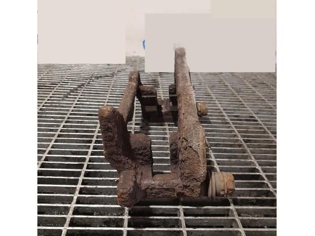 bontott AUDI Q5 Bal hátsó Fékkengyel