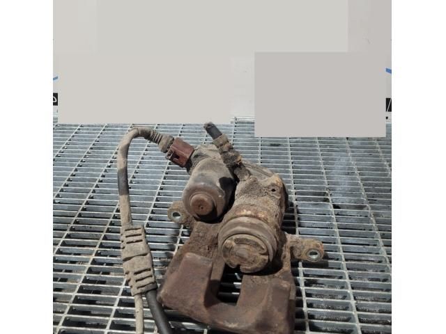 bontott AUDI Q5 Bal hátsó Fékkengyel