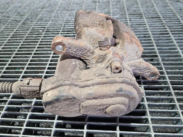 bontott AUDI Q5 Bal hátsó Fékkengyel