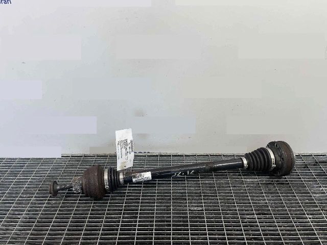 bontott AUDI Q5 Bal hátsó Féltengely