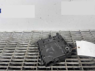 bontott AUDI Q5 Biztosítéktábla Motortér