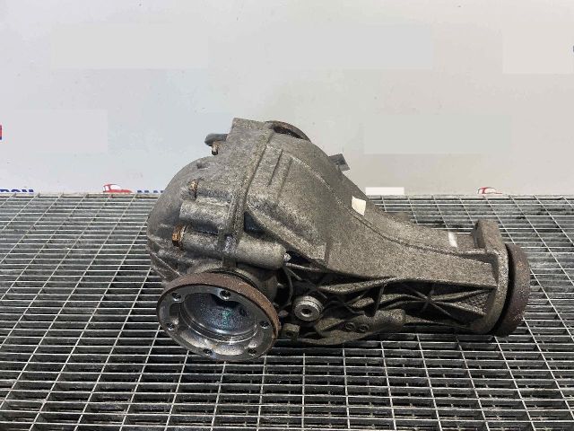 bontott AUDI Q5 Differenciálmű Tartó Bak