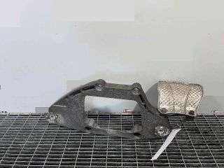 bontott AUDI Q5 Differenciálmű Tartó Bak