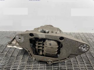 bontott AUDI Q5 Differenciálmű Tartó Bak